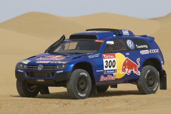 Nový VW Touareg se vydá za obhajobou na &amp;quot;Dakaru&amp;quot;.