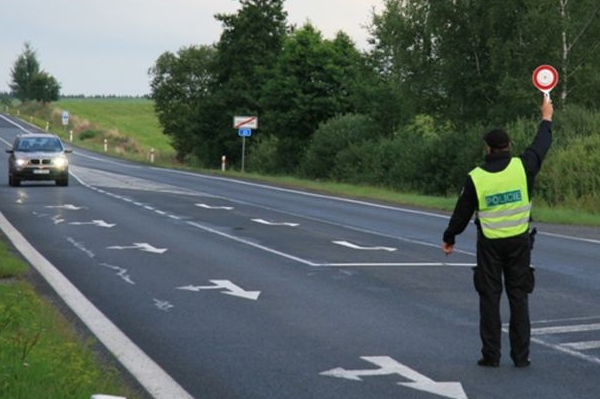Na přelomu prázdnin a školního roku se zpřísní policejní kontroly.