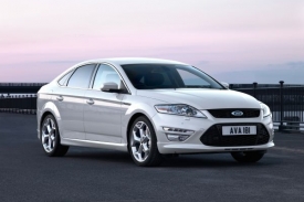 Ford Mondeo dostal nové osvětlení LED technologií.