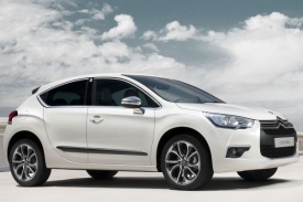 Dynamické boční linie Citroënu DS4.