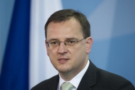 Petr Nečas změny zákoníku práce nevylučuje.