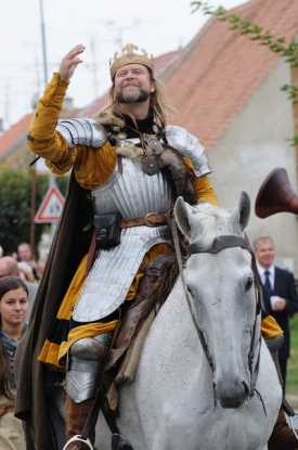 Kromě vína čeká na návštěvníky vinobraní i bohatý kulturní program.
