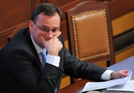 Petr Nečas přičítá neshody v kolalici předvolební nervozitě.
