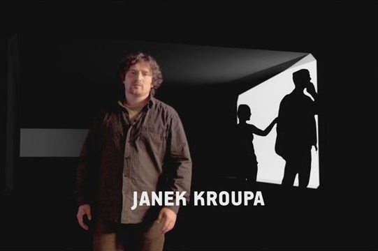 Investigativní novinář Janek Kroupa v novém pořadu.