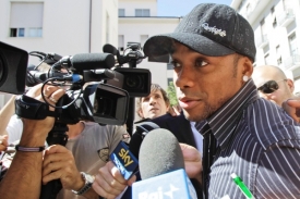 Robinho opět na poslední chvíli. Jeho kroky vedly do Milána.