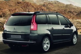 Zadní část Citroënu Grand C4 Picasso.