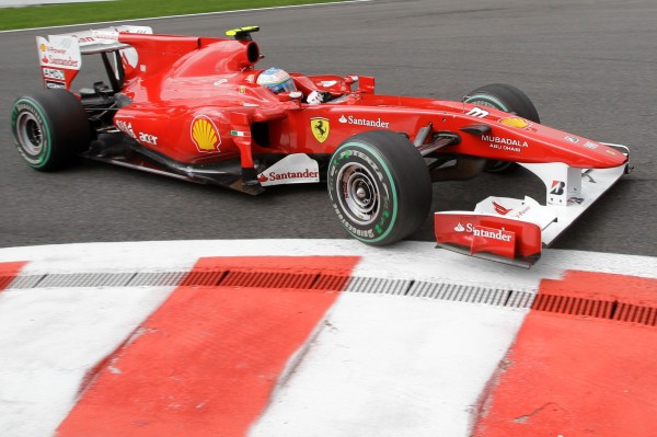 Fernando Alonso ve ferrari.
