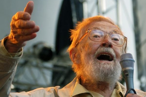 Herec a zpěvák Rudolf Pellar.