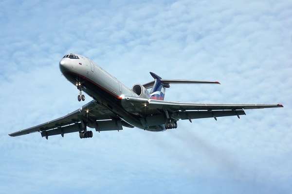 Tu-154.