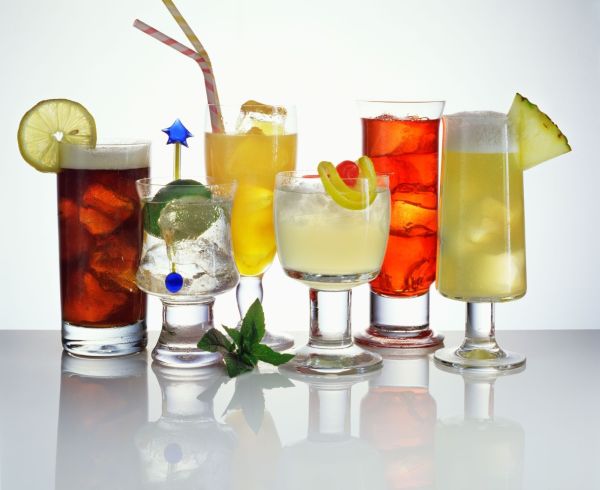 Žádný alkohol! V Praze se bude soutěžit v míchání nealko koktejlů.