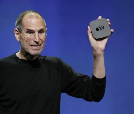 Steve Jobs prý odkáže své jmění nadaci Billa Gatese. 