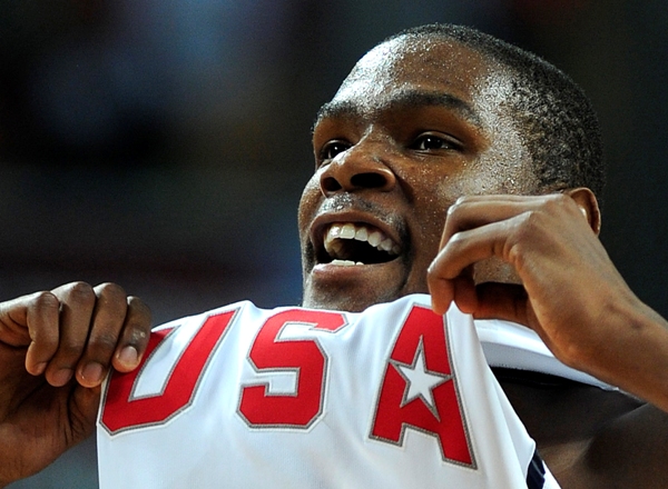 Basketbalisté USA získali zlato po 16 letech.