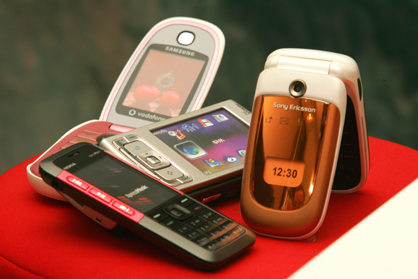 Společnost CircleTech vyvíjí programy pro mobily, které umějí šifrovat SMS zprávy i hovory.