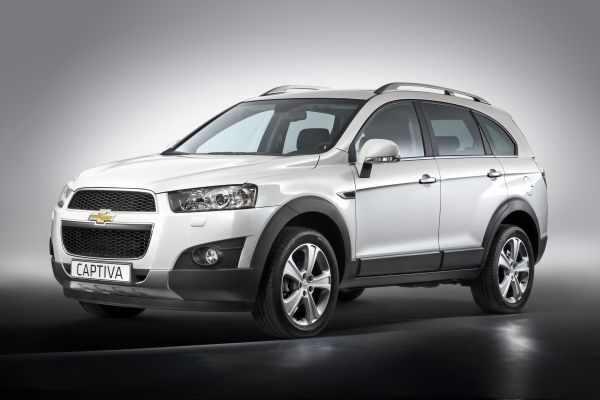 Chevrolet Captiva změnil tvář, dostal ostřejší rysy.