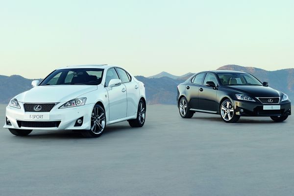 Rodina vozů Lexus IS prošla omlazovací kúrou.