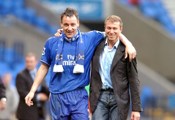 Abramovič (vpravo) a Terry. Od začátku pospolu. 