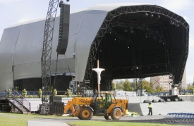 Přípravy v glasgowském Bellahouston parku vrcholí.