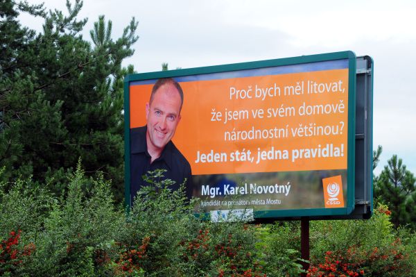 Mostecká organizace nevyhověla žádosti grémia ČSSD a neodstraní billboardy s mosteckým lídrem Karlem Novotným.