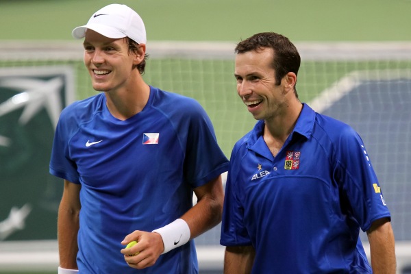 Tomáš Berdych (vlevo) s Radkem Štěpánkem.