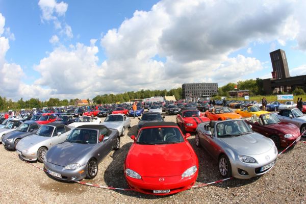 Popularita Mazdy-X5 je nesporná, zápis do knihy rekordů je toho dokladem.