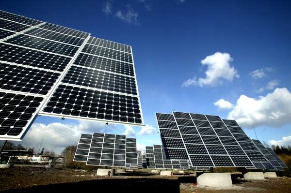 Solární energie přijde spotřebitele draho. 