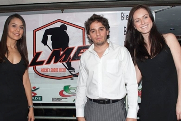Alfonso de Alba, dvojka premiérového draftu nové mexické ligy.