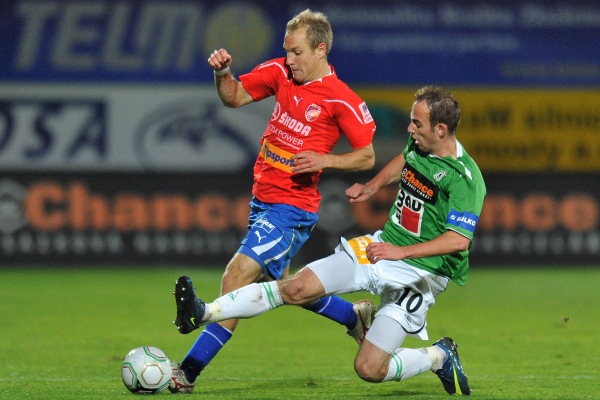 Jablonečtí fotbalisté zdolali Duklu až při penaltách. (ilustr. foto)