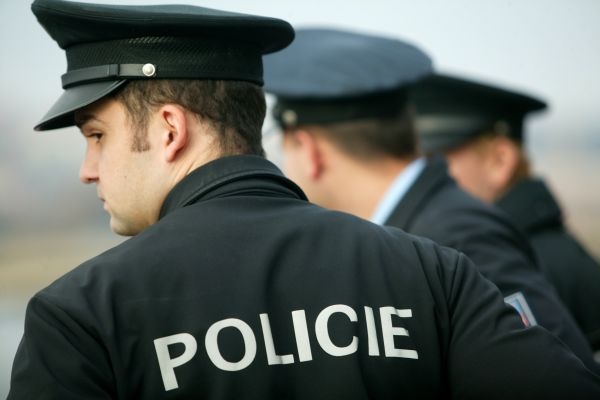 Policie vyplácí odměny (ilustrační foto).