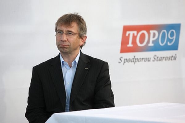 Ministr práce a sociálních věcí Jaromír Drábek.