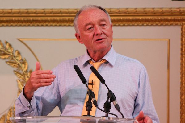 Rudý Ken Livingstone vedl Londým mezi lety 2000 a 2008.