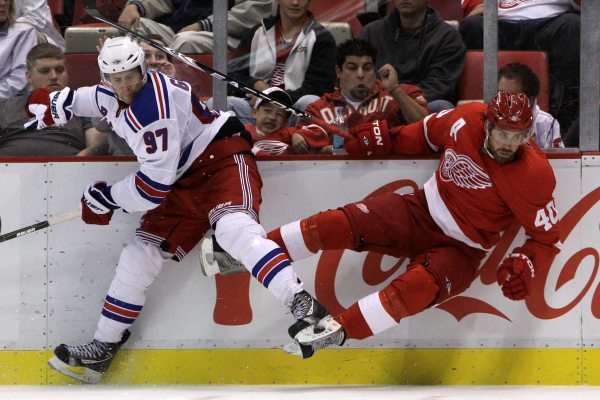Momentka z utkání Detroit - NY Rangers.