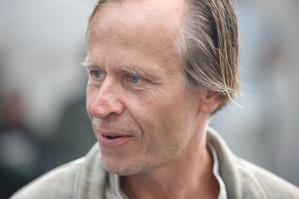 Karel Roden při natáčení Lidic.