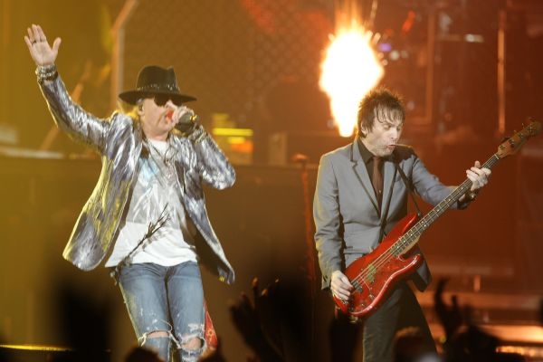Agentura vrátí kvůli zpožděnému začátku koncertu Guns N'Roses vystupné těm. kteří odešli.