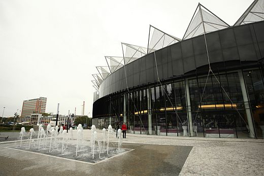 Kongereové centrum - exteriér budovy.