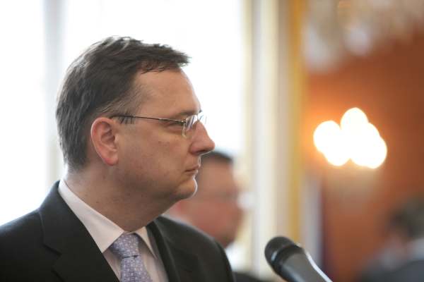 Premiér Petr Nečas.