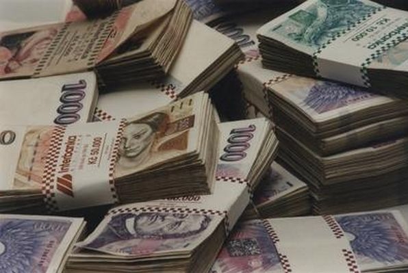 V září chybělo ve státním rozpočtu téměř 100 miliard korun.