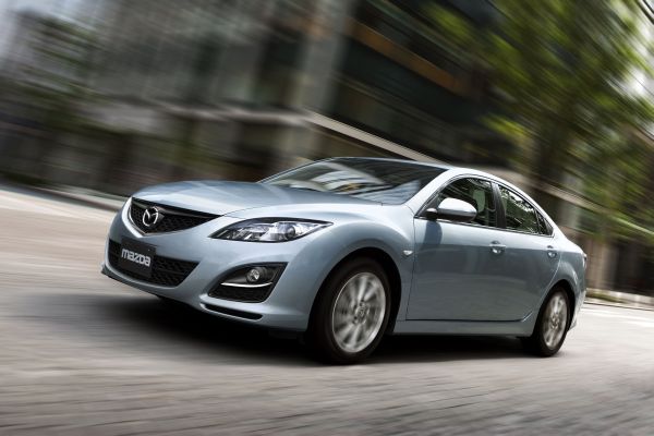 Mazda6 prošla drobnými úpravami exteriéru.