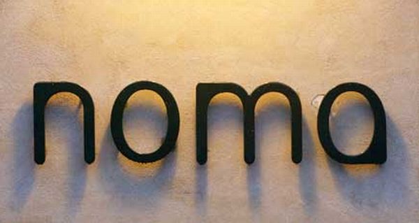 Restaurace Noma je pojem. Pravidelně vydává kuchařky se svými zvláštními recepty. Restaurace Noma je pojem. Pravidelně vydává kuchařky se svými zvláštními recepty.