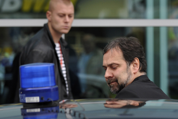 Radek John jel zřejmě v limuzíně, která srazila tramvaj.