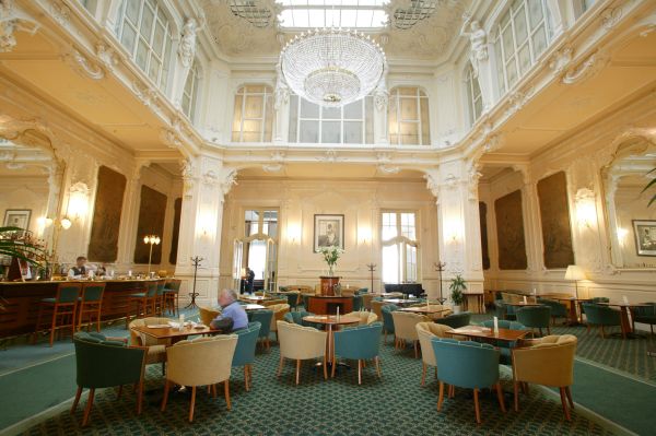 Grandhotel Pupp na prodej není. To, že se objevil na realitním serveru, byl prý omyl.