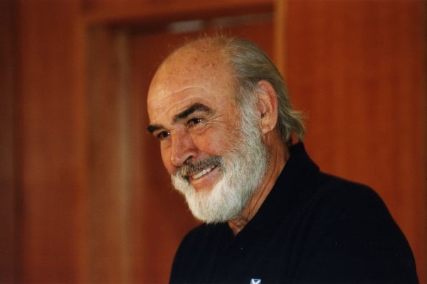 Sean Connery bude muset prokazovat, že není zapleten do podvodů kolem nemovitostí. 