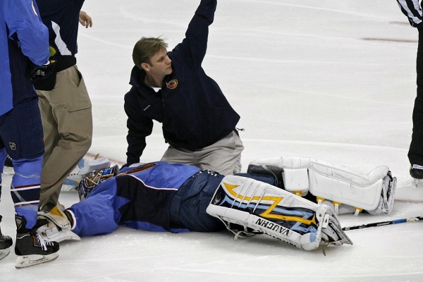 Pavelec zkolaboval přímo během zápasu.