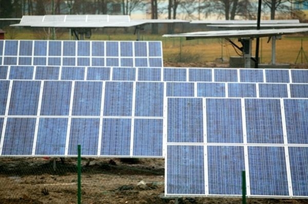 Fotovoltaická asociace napadla regulační úřad u ústavního soudu.