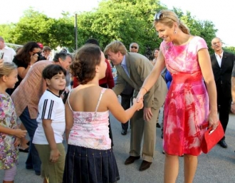 Korunní princ Willem-Alexander s chotí Máximou na Antilách.