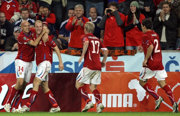 Čeští fotbalisté hrají v Lichtenštejnsku.