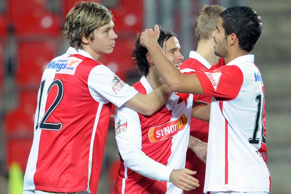 Slavia postoupila do osmifinále přes Ústí nad Labem.