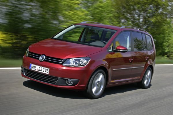 Nový VW Touran, úspěšný rodinný vůz.