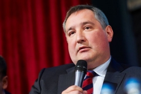 Ruský velvyslanec při NATO Dmitrij Rogozin.