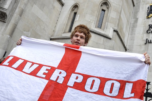 Fanoušek Liverpoolu. Fanoušek Liverpoolu.