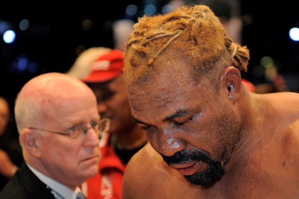 Shannon Briggs dokončil duel neskutečně pomlácený.